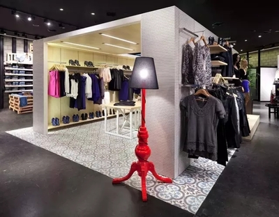 新消費主力登場 誰將接管中國的服裝零售市場？